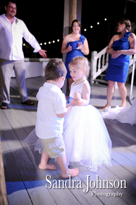 Best Paradise Cove at Buena Vista Watersports in Orlando, Florida wedding photographer - Sandra Johnson (SJFoto.com)